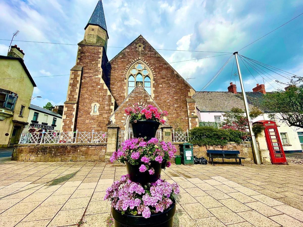 Penderi House Usk With Cymru Holidays Ngoại thất bức ảnh