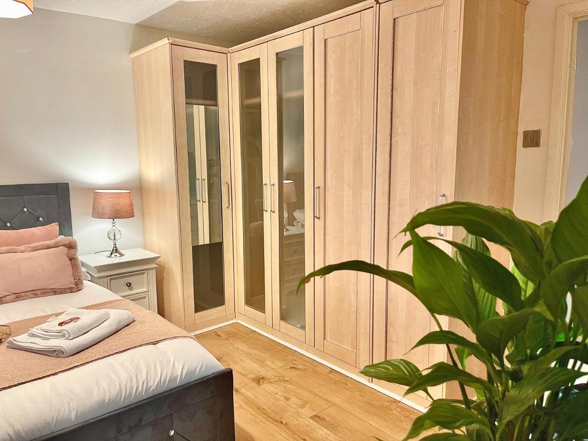Penderi House Usk With Cymru Holidays Ngoại thất bức ảnh