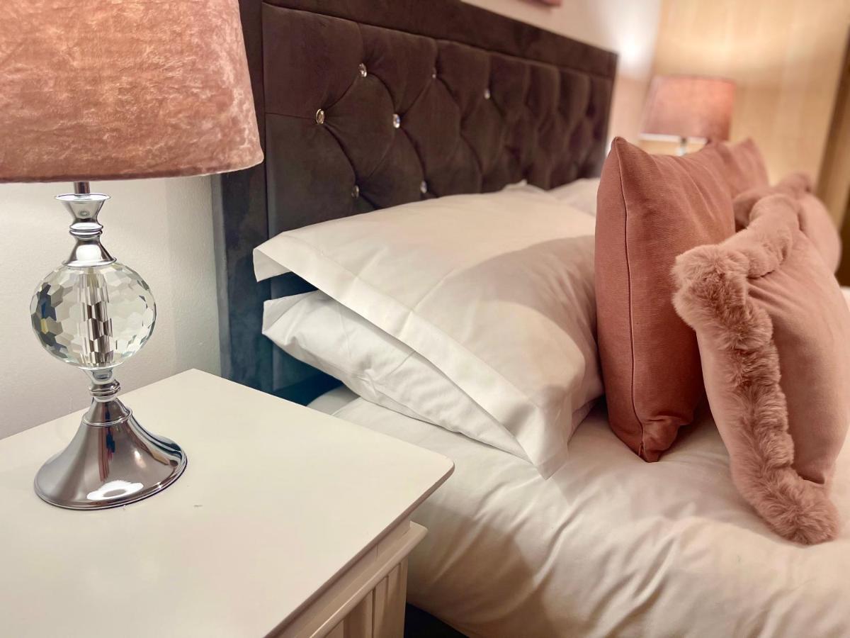 Penderi House Usk With Cymru Holidays Ngoại thất bức ảnh